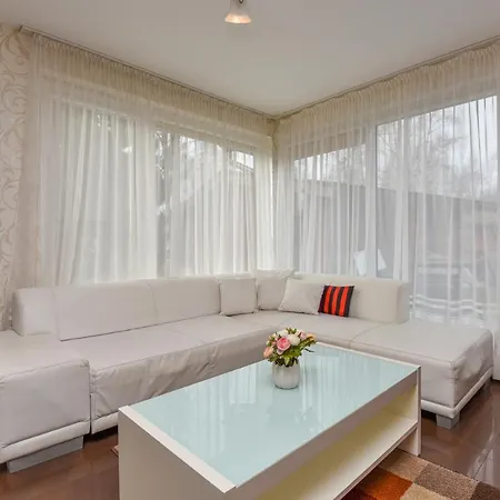 Pasaulio Krastas Гостевой дом *