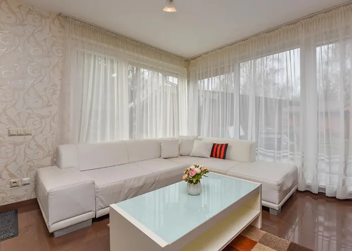 Pasaulio Krastas בית הארחה *